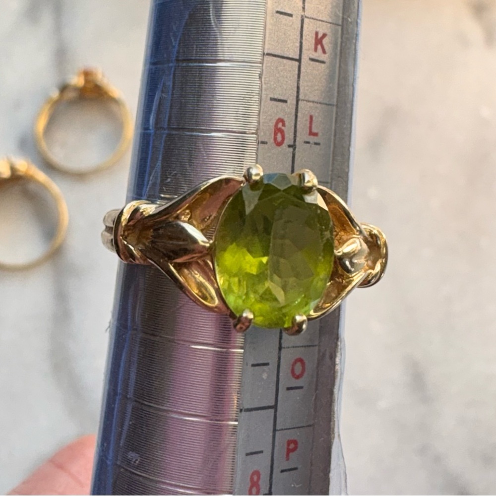14k Gold Ring test confirmed authentication inscribed green peridot gemstone